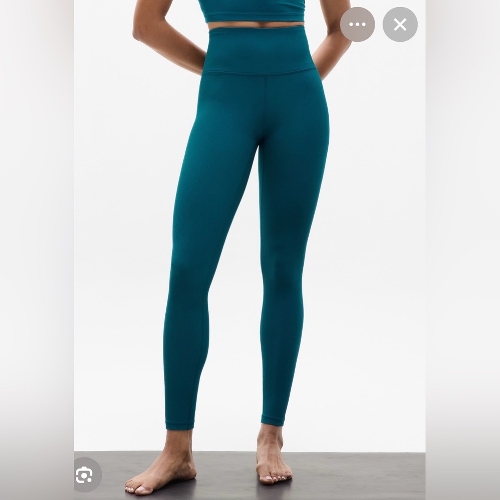Athleta Elation Ultra High Rise 7/8 Leggings Coastal Teal Small NWOT
